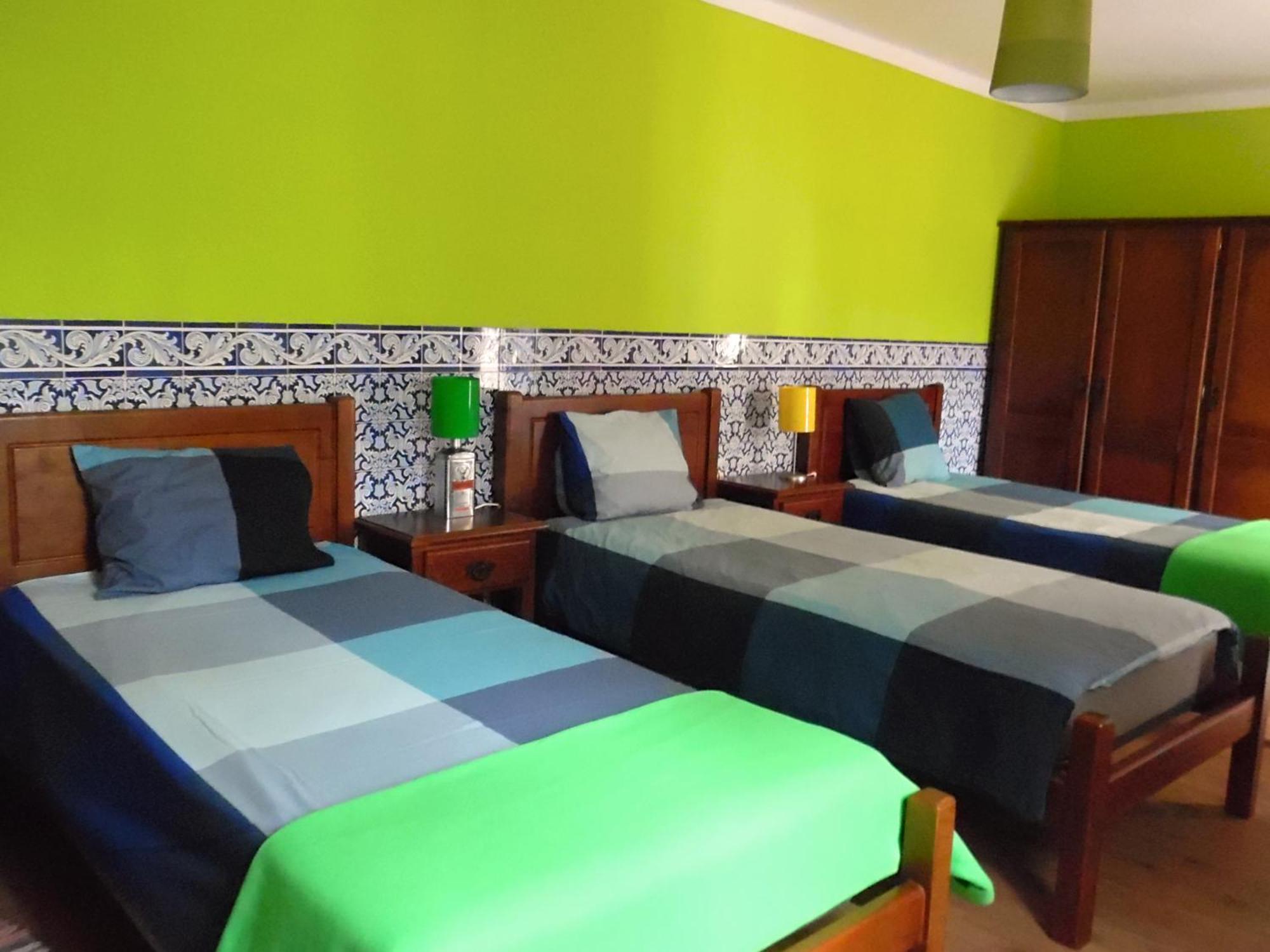 Casa Da Tauria Hotel Atouguia Da Baleia Bilik gambar