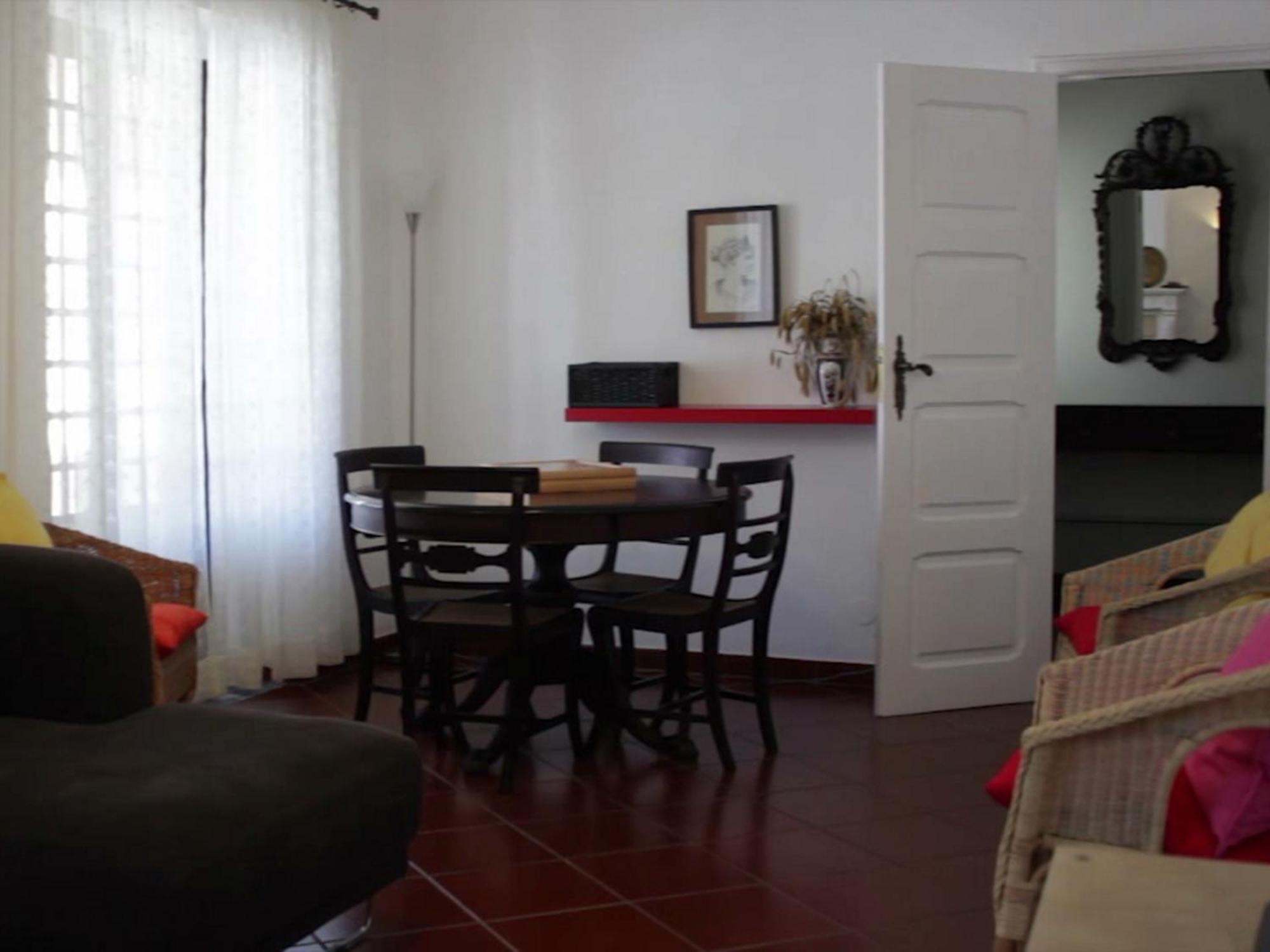 Casa Da Tauria Hotel Atouguia Da Baleia Luaran gambar