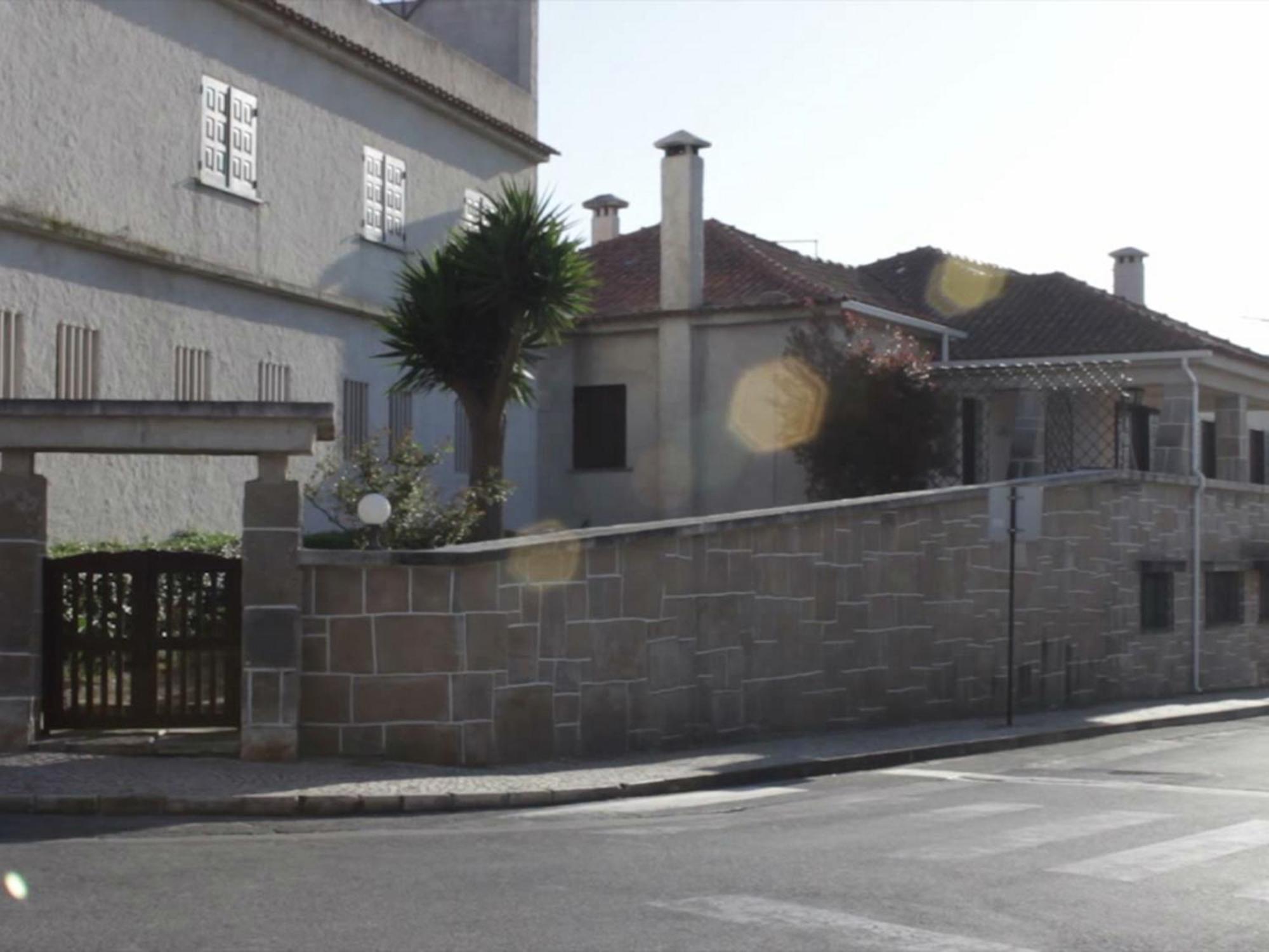 Casa Da Tauria Hotel Atouguia Da Baleia Luaran gambar
